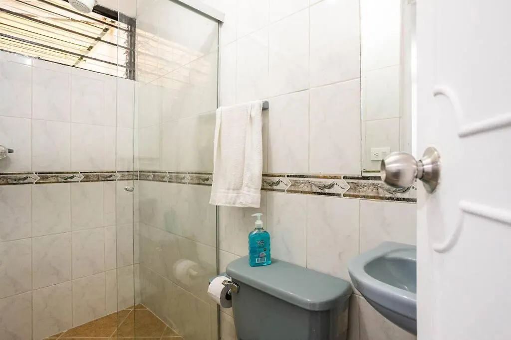Apartamento En Conquistadores -ميديلين شقة