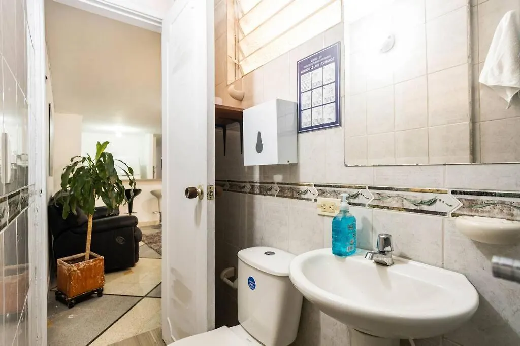 Apartamento En Conquistadores -Medellín 0*,